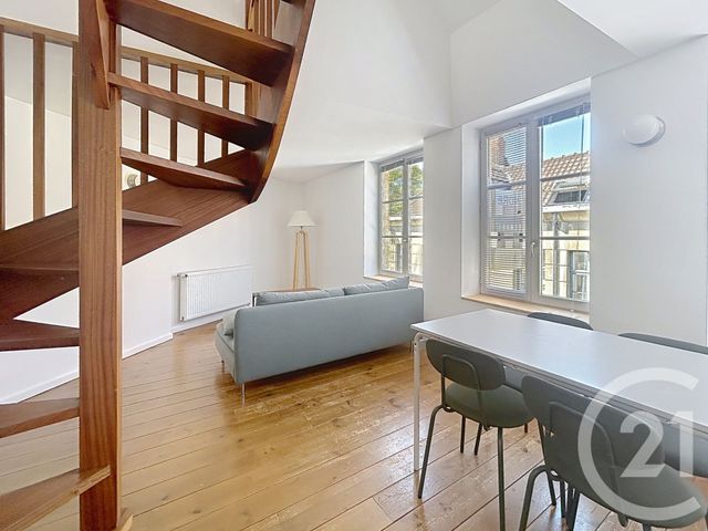 Appartement T2 à vendre - 2 pièces - 47.42 m2 - LILLE - 59 - NORD-PAS-DE-CALAIS - Century 21 Vieux-Lille