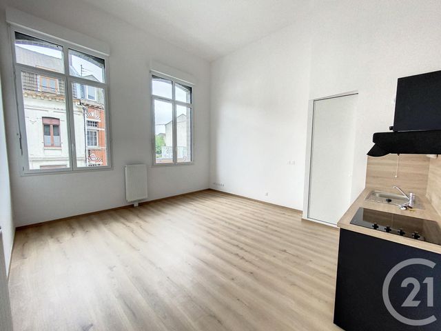 Appartement F2 à louer - 2 pièces - 54.74 m2 - ARMENTIERES - 59 - NORD-PAS-DE-CALAIS - Century 21 Vieux-Lille