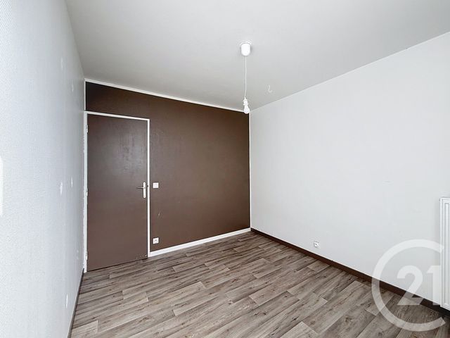 Appartement T2 à louer - 2 pièces - 54.06 m2 - MONS EN BAROEUL - 59 - NORD-PAS-DE-CALAIS - Century 21 Vieux-Lille