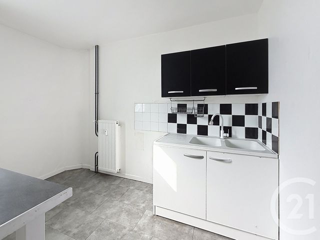 Appartement T2 à louer - 2 pièces - 54.06 m2 - MONS EN BAROEUL - 59 - NORD-PAS-DE-CALAIS - Century 21 Vieux-Lille