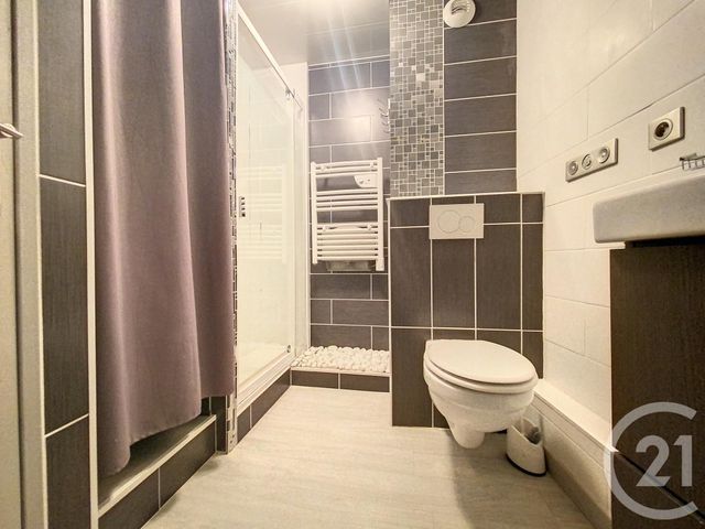 Appartement T2 à louer - 2 pièces - 46.5 m2 - LILLE - 59 - NORD-PAS-DE-CALAIS - Century 21 Vieux-Lille