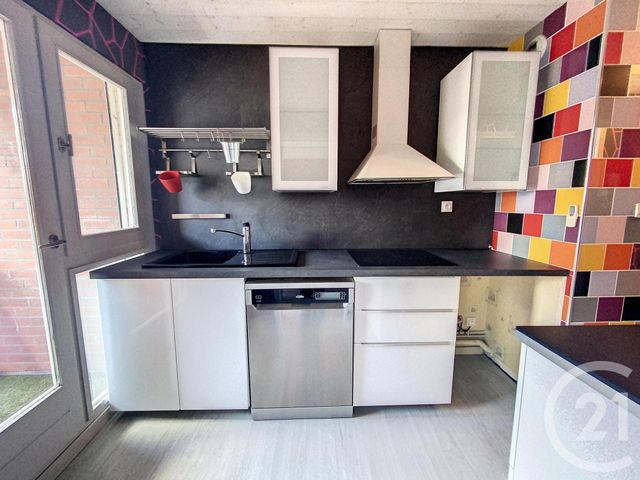Appartement T2 à louer - 2 pièces - 46.5 m2 - LILLE - 59 - NORD-PAS-DE-CALAIS - Century 21 Vieux-Lille