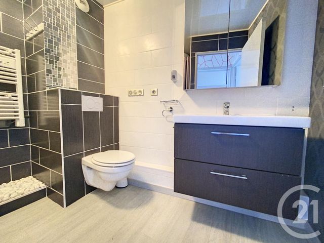 Appartement T2 à louer - 2 pièces - 46.5 m2 - LILLE - 59 - NORD-PAS-DE-CALAIS - Century 21 Vieux-Lille