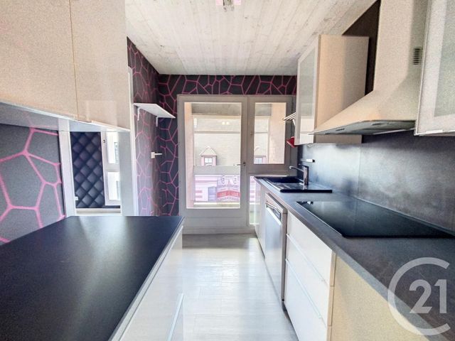 Appartement T2 à louer - 2 pièces - 46.5 m2 - LILLE - 59 - NORD-PAS-DE-CALAIS - Century 21 Vieux-Lille