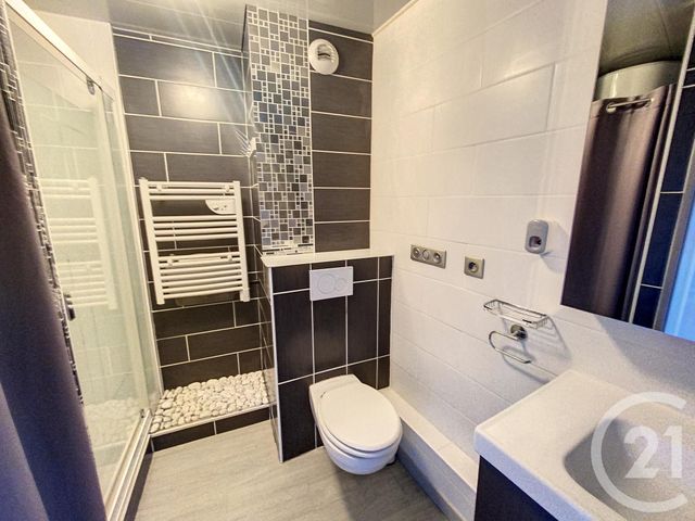 Appartement T2 à louer - 2 pièces - 46.5 m2 - LILLE - 59 - NORD-PAS-DE-CALAIS - Century 21 Vieux-Lille