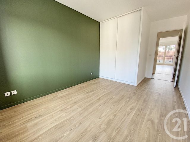 Appartement T2 à vendre - 2 pièces - 51.74 m2 - LILLE - 59 - NORD-PAS-DE-CALAIS - Century 21 Vieux-Lille