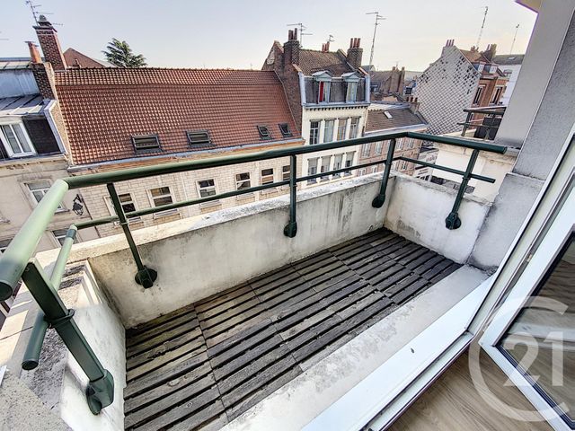 Appartement T2 à vendre - 2 pièces - 51.74 m2 - LILLE - 59 - NORD-PAS-DE-CALAIS - Century 21 Vieux-Lille