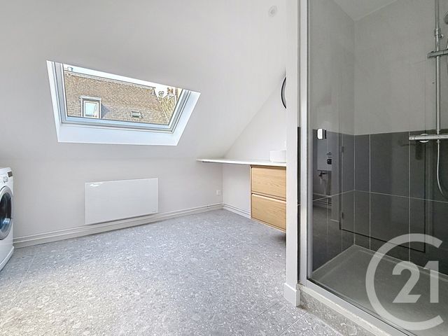 Appartement T1 à vendre - 1 pièce - 25.06 m2 - LILLE - 59 - NORD-PAS-DE-CALAIS - Century 21 Vieux-Lille