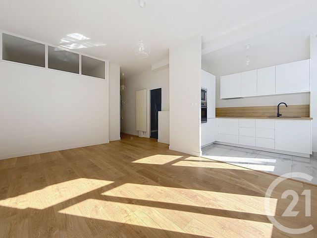 Appartement T2 à vendre - 2 pièces - 55.48 m2 - LILLE - 59 - NORD-PAS-DE-CALAIS - Century 21 Vieux-Lille