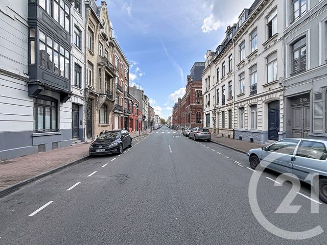 Appartement T2 à vendre - 2 pièces - 55.48 m2 - LILLE - 59 - NORD-PAS-DE-CALAIS - Century 21 Vieux-Lille