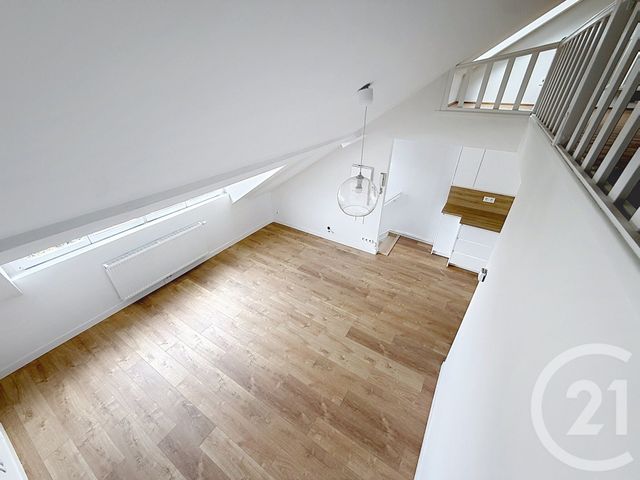 Appartement T2 à vendre - 2 pièces - 40.1 m2 - LILLE - 59 - NORD-PAS-DE-CALAIS - Century 21 Vieux-Lille
