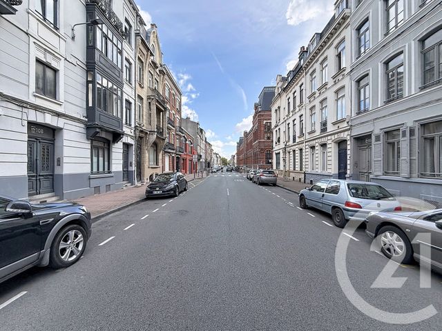 Appartement T2 à vendre - 2 pièces - 40.1 m2 - LILLE - 59 - NORD-PAS-DE-CALAIS - Century 21 Vieux-Lille