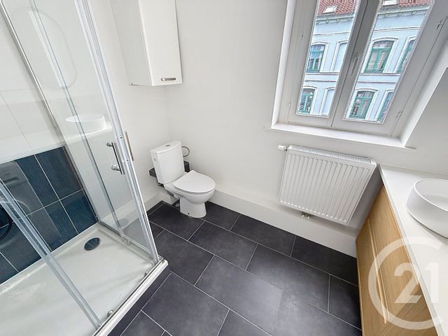 Appartement T2 à vendre - 2 pièces - 40.1 m2 - LILLE - 59 - NORD-PAS-DE-CALAIS - Century 21 Vieux-Lille