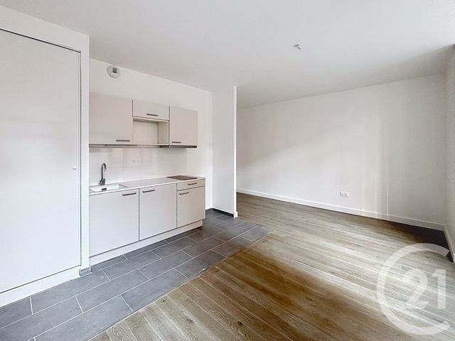 Appartement Studio à louer - 1 pièce - 29.5 m2 - LILLE - 59 - NORD-PAS-DE-CALAIS - Century 21 Vieux-Lille