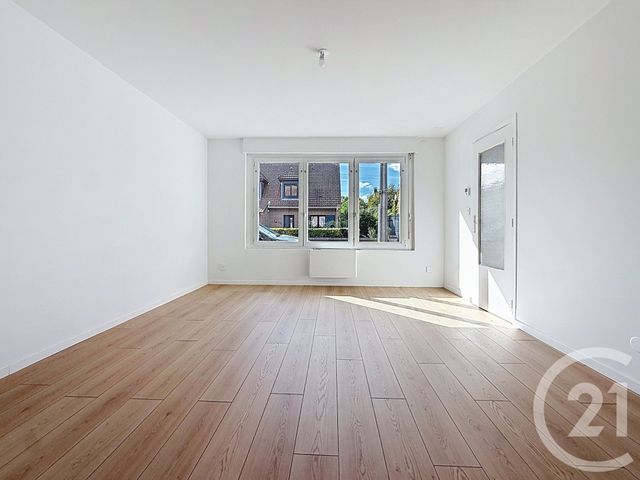 maison à louer - 4 pièces - 69.91 m2 - LAMBERSART - 59 - NORD-PAS-DE-CALAIS - Century 21 Vieux-Lille