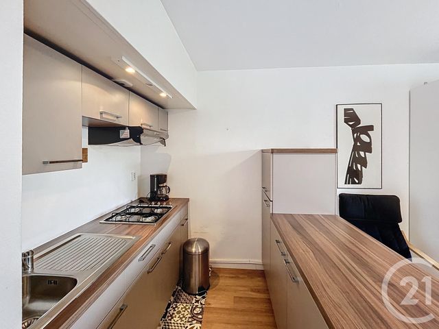 Appartement Studio à louer - 1 pièce - 34.4 m2 - MARCQ EN BAROEUL - 59 - NORD-PAS-DE-CALAIS - Century 21 Vieux-Lille