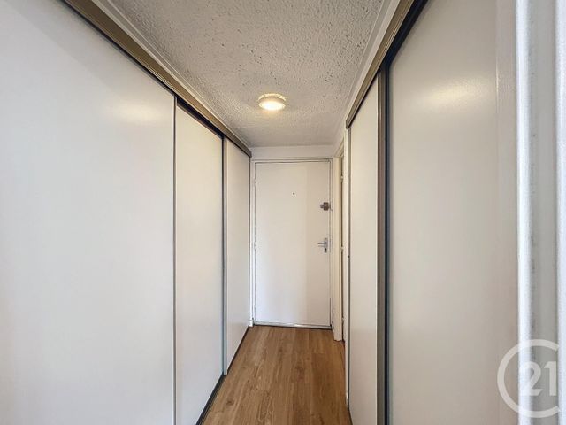 Appartement Studio à louer - 1 pièce - 34.4 m2 - MARCQ EN BAROEUL - 59 - NORD-PAS-DE-CALAIS - Century 21 Vieux-Lille