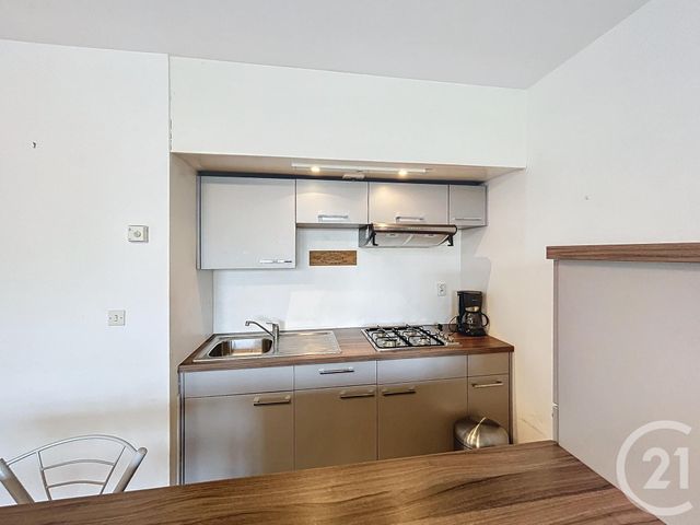 Appartement Studio à louer - 1 pièce - 34.4 m2 - MARCQ EN BAROEUL - 59 - NORD-PAS-DE-CALAIS - Century 21 Vieux-Lille