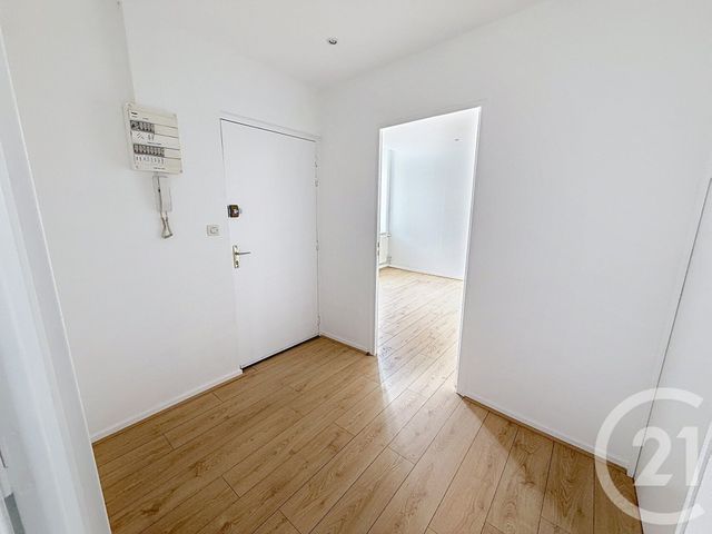 Appartement T3 à louer - 4 pièces - 76.64 m2 - LILLE - 59 - NORD-PAS-DE-CALAIS - Century 21 Vieux-Lille