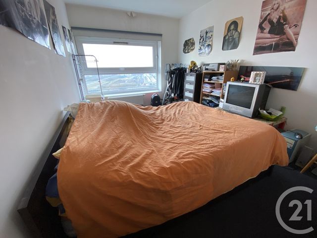 Afficher la photo en grand Appartement F3 à vendre - 3 pièces - 67.4 m2 - LILLE - 59 - NORD-PAS-DE-CALAIS - Century 21 Vieux-Lille