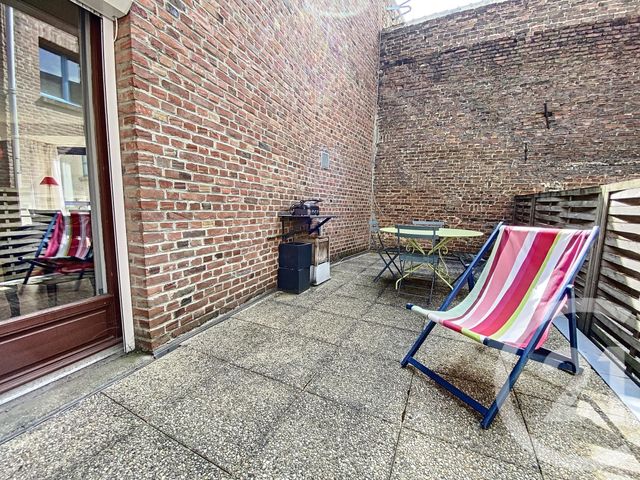 Appartement T3 à vendre - 3 pièces - 81.57 m2 - LILLE - 59 - NORD-PAS-DE-CALAIS - Century 21 Vieux-Lille Appartement T3 à vendre - 3 pièces - 81.57 m2 - LILLE - 59 - NORD-PAS-DE-CALAIS - Century 21 Vieux-Lille