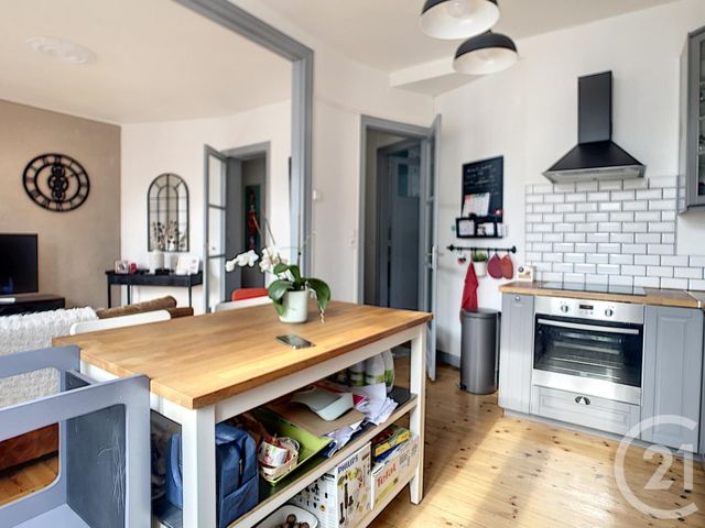 appartement à vendre - 3 pièces - 69.24 m2 - LILLE - 59 - NORD-PAS-DE-CALAIS - Century 21 Vieux-Lille appartement à vendre - 3 pièces - 69.24 m2 - LILLE - 59 - NORD-PAS-DE-CALAIS - Century 21 Vieux-Lille